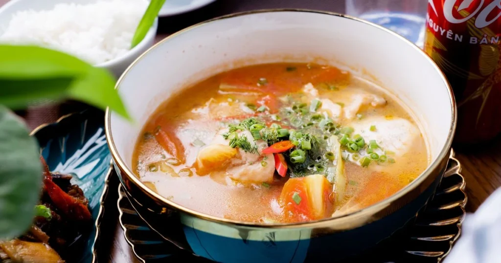 Keto Chicken Soup Recipe : How to Make a Creamy and Filling Low-Carb Comfort Meal 3 Keto Chicken Soup