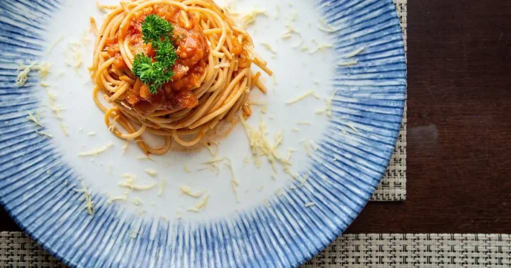 Spaghetti Sauce: What Is It and How Do You Make It at Home? 3 Spaghetti Sauce