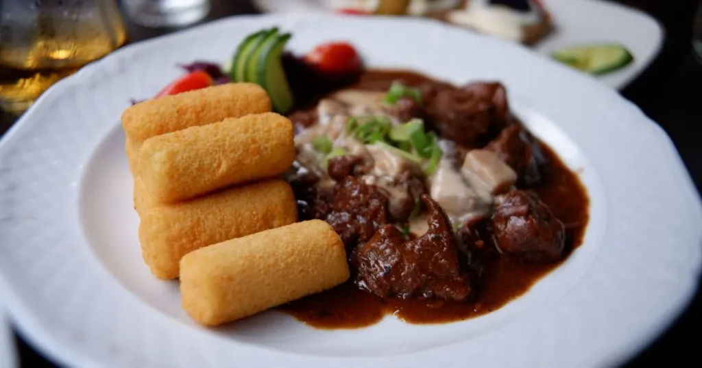 Slow Cooker Beef Stew 7 Slow Cooker Beef Stew